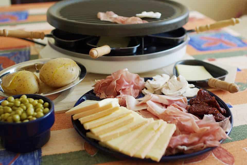 Raclette Zutaten sind vielfältig