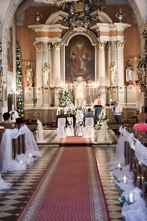 Kirchenschmuck zur Hochzeit