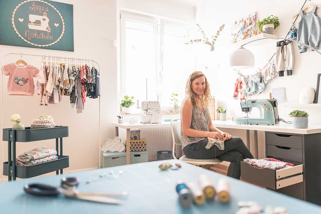 Babymode mit Liebe von Hand genäht 4 Lena in ihrem Atelier