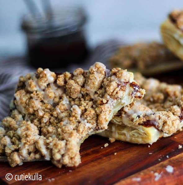 Streuselkuchen aus Blätterteig